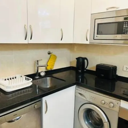 Delicias, - Opposite Playa De La Rada Эстепона