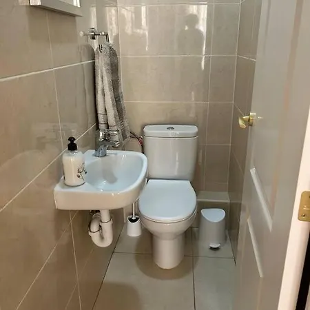 Apartamento Flat On The Paseo Maritamo! Estepona