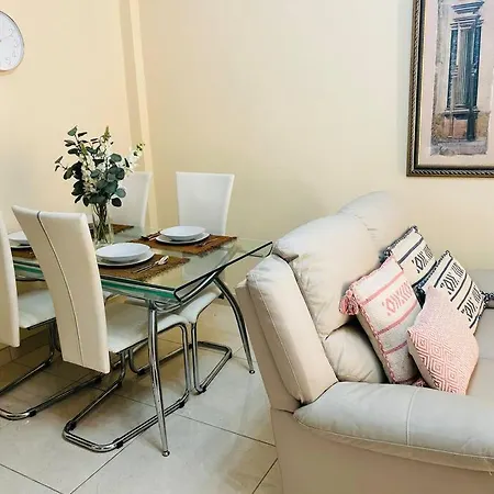 Apartamento Flat On The Paseo Maritamo! Estepona