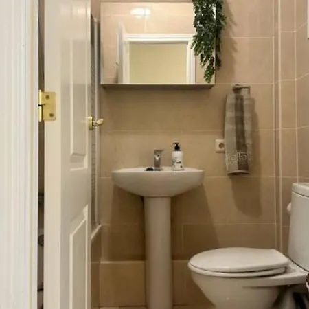 Delicias, - Opposite Playa De La Rada Appartement Estepona