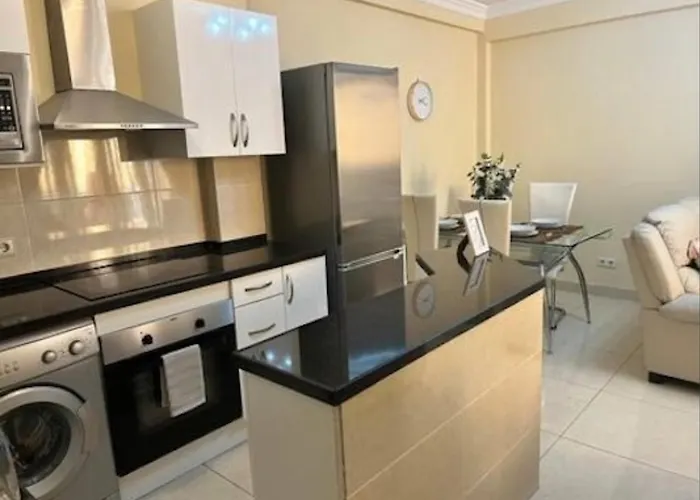 Appartement Delicias, - Opposite Playa De La Rada Estepona