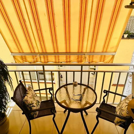 Delicias, - Opposite Playa De La Rada Apartment *
