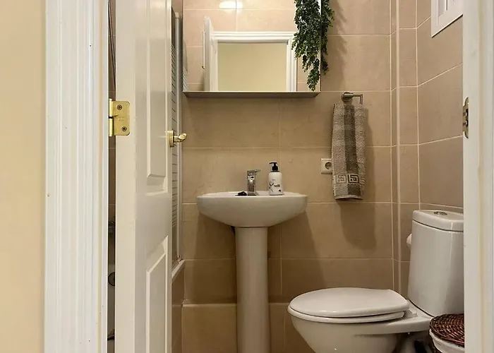 Flat On The Paseo Maritamo! Daire Estepona